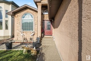 Photo 5: 6422 164A Avenue in Edmonton: Zone 03 House for sale : MLS®# E4365831