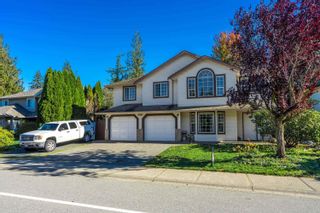Photo 1: 4246 OLD CLAYBURN Road in Abbotsford: Abbotsford East House for sale : MLS®# R2844030