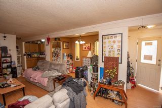 Photo 19: 644 Grenville Ave in Esquimalt: Es Rockheights Full Duplex for sale : MLS®# 959732