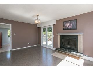Photo 6: 27573 32B Avenue in Langley: Aldergrove Langley House for sale : MLS®# R2103478