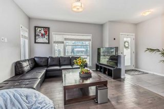 Photo 3: 80 Evansborough Common NW in Calgary: Evanston Detached for sale : MLS®# A2091637