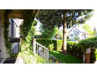 Photo 2: 953 W 15TH Avenue in Vancouver: Fairview VW 1/2 Duplex for sale (Vancouver West)  : MLS®# V1065263