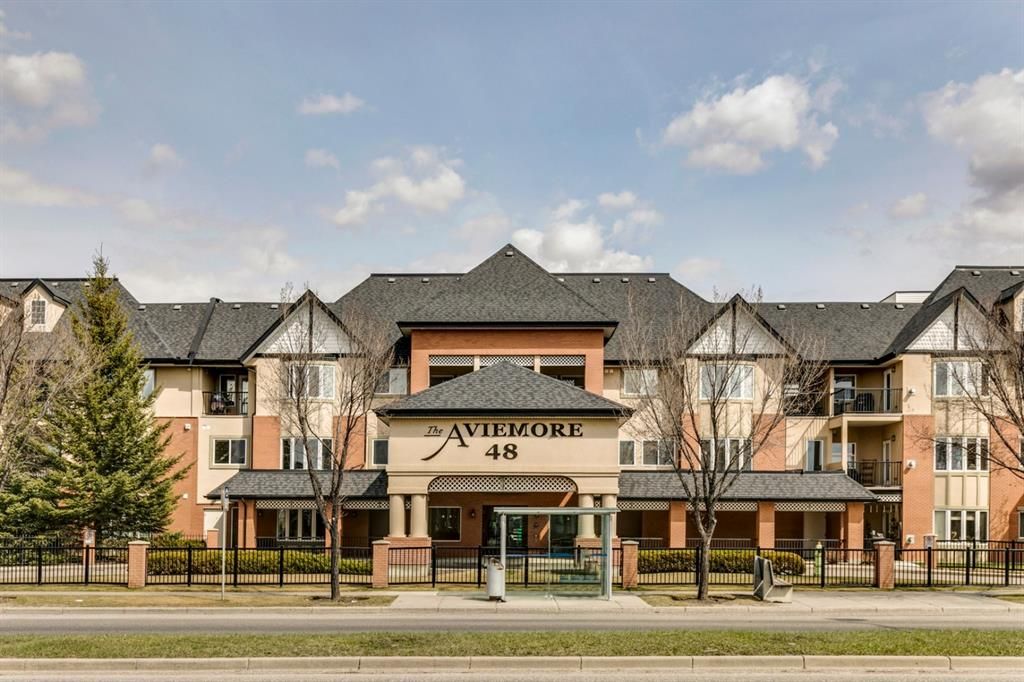 Main Photo: 2129 48 Inverness Gate SE in Calgary: McKenzie Towne Apartment for sale : MLS®# A1212681
