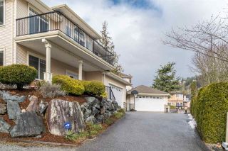 Photo 1: 35421 MCCORKELL Drive in Abbotsford: Abbotsford East House for sale : MLS®# R2541395