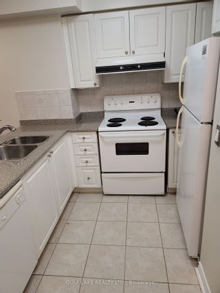 Photo 3: 505 33 Elm Drive in Mississauga: City Centre Condo for lease : MLS®# W8214242