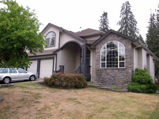 Photo 1: 22734 HOLYROOD Avenue in Maple Ridge: East Central House for sale : MLS®# R2203564