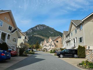 Photo 26: 21 1200 EDGEWATER Drive in Squamish: Northyards Townhouse for sale in "Edgewater" : MLS®# R2876396