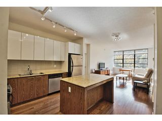 Photo 5: # 307 2828 YEW ST in Vancouver: Kitsilano Condo for sale in "BELAIR" (Vancouver West)  : MLS®# V1032874