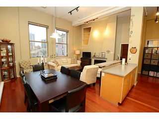 Photo 4: 307 549 COLUMBIA Street in New Westminster: Downtown NW Condo for sale in "C2C LOFTS AND FLATS" : MLS®# V1036506