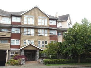 Photo 2: 201 1630 154TH Street in South Surrey White Rock: Home for sale : MLS®# F1214459
