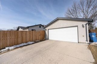Photo 31: 187 Brixton Bay in Winnipeg: River Park South Residential for sale (2F)  : MLS®# 202104271
