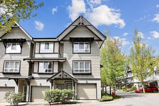 Photo 2: 125 6747 203 Street in Langley: Willoughby Heights Townhouse for sale in "SAGEBROOK" : MLS®# R2711424