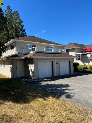 Photo 1: 33 5610 TRAIL Avenue in Sechelt: Sechelt District Condo for sale in "High Point" (Sunshine Coast)  : MLS®# R2710354