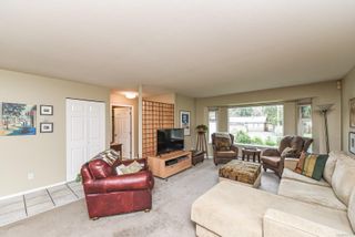 Photo 11: 335 Pritchard Rd in Comox: CV Comox (Town of) House for sale (Comox Valley)  : MLS®# 897661