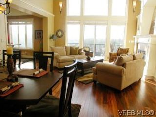 Photo 5: 14 614 Granrose Terr in VICTORIA: Co Latoria Row/Townhouse for sale (Colwood)  : MLS®# 490738