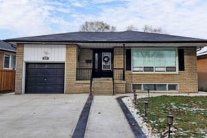 Photo 1: 189 Kingsview Boulevard in Toronto: Kingsview Village-The Westway House (Bungalow) for lease (Toronto W09)  : MLS®# W7241602