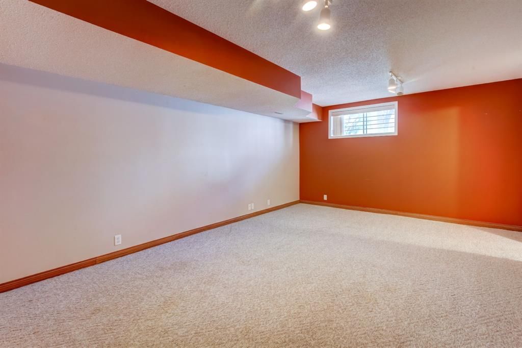 Photo 25: Photos: 115 Citadel Lane NW in Calgary: Citadel Row/Townhouse for sale : MLS®# A1123184