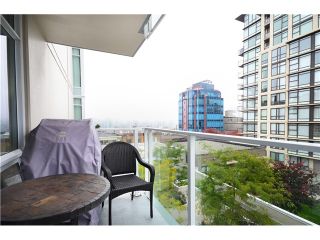 Photo 6: 401 2550 SPRUCE Street in Vancouver: Fairview VW Condo for sale in "SPRUCE" (Vancouver West)  : MLS®# V1032685