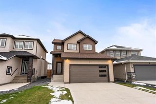 Photo 1: 7 Lucerne Place in Winnipeg: House for sale : MLS®# 202330019