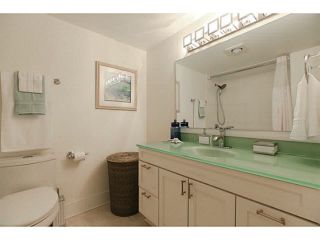 Photo 20: 214 1280 FIR Street: White Rock Condo for sale in "Oceana Villa" (South Surrey White Rock)  : MLS®# F1446947