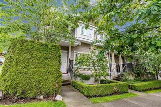 Photo 1: 2288 CHESTERFIELD AVENUE in North Vancouver: Central Lonsdale Townhouse for sale : MLS®# R2113190