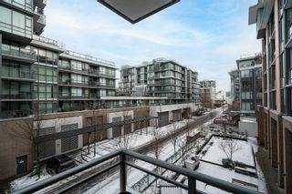 Photo 19: 301 2033 W 10TH Avenue in Vancouver: Kitsilano Condo for sale in "West 10th & Maple at Arbutus" (Vancouver West)  : MLS®# R2641718