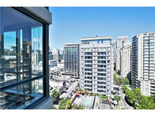 Photo 15: 1805 1082 SEYMOUR Street in Vancouver: Downtown VW Condo for sale in "FREESIA" (Vancouver West)  : MLS®# V1075542