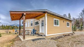 Photo 6: 3227 Creighton Valley Road, in Lumby: House for sale : MLS®# 10272510
