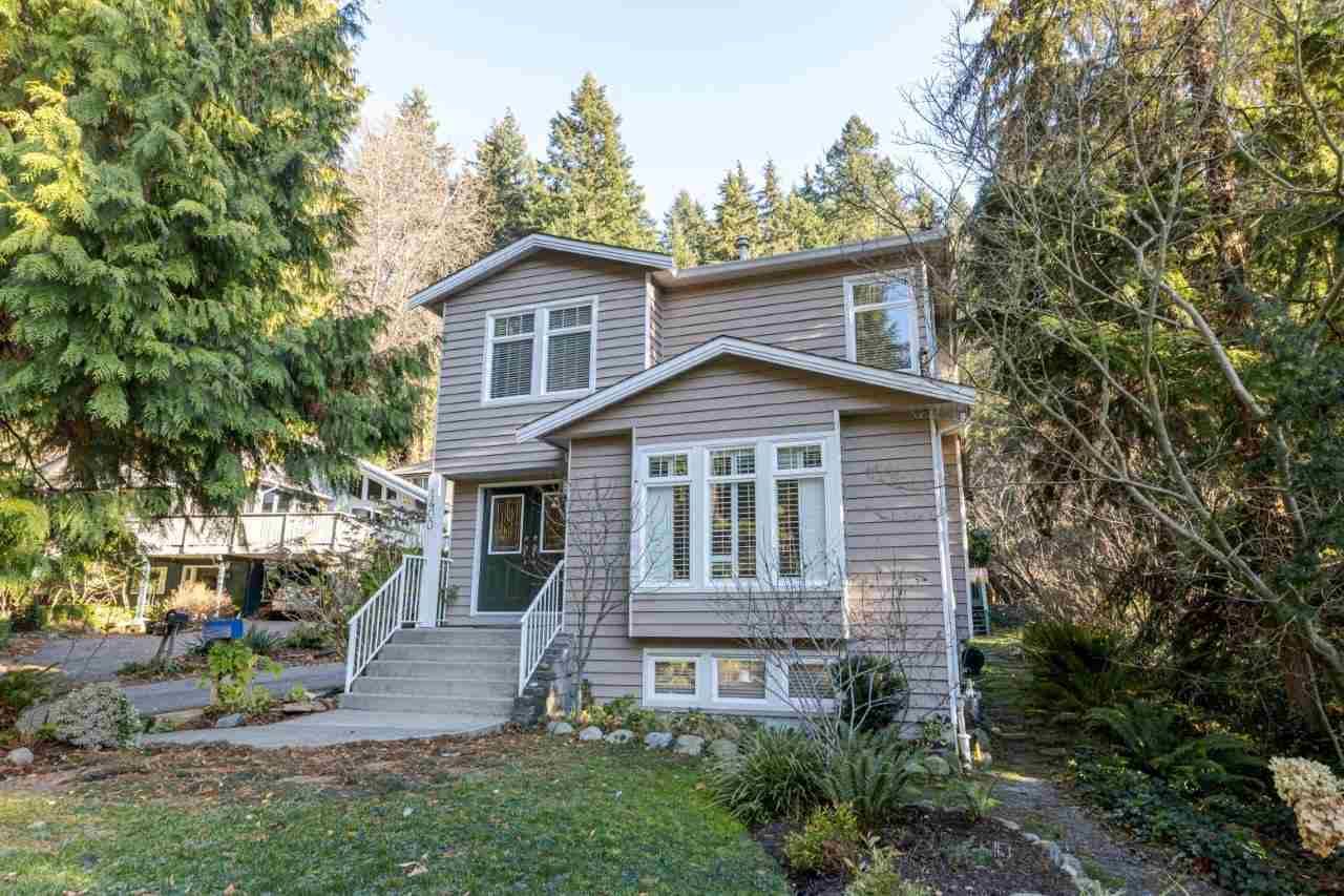 Main Photo: 1400 RIVERSIDE DRIVE in North Vancouver: Seymour NV House for sale : MLS®# R2422659