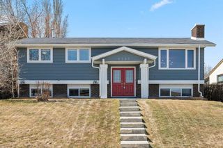 Main Photo: 6235 Thornaby Way NW in Calgary: Thorncliffe Detached for sale : MLS®# A2123134