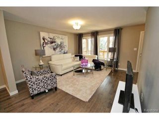 Photo 4: 112 Harrowby Avenue in WINNIPEG: St Vital Residential for sale (South East Winnipeg)  : MLS®# 1508834