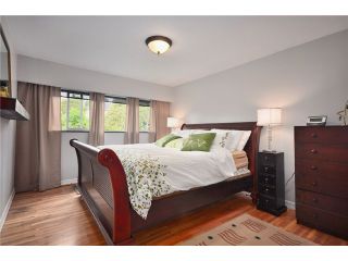 Photo 4: 5854 SUMAS Street in Burnaby: Parkcrest House for sale (Burnaby North)  : MLS®# V834185