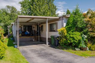 Photo 2: 124 1840 160 Street in White Rock: King George Corridor Manufactured Home for sale in "Breakaway Bays" (South Surrey White Rock)  : MLS®# R2727938