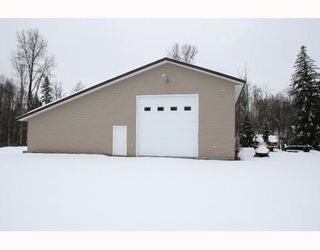 Photo 9: 24600 SICAMORE Road in Prince George: Ness Lake House for sale (PG Rural North (Zone 76))  : MLS®# N198320