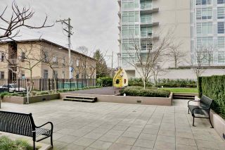 Photo 6: 209 1068 W BROADWAY in Vancouver: Fairview VW Condo for sale in "THE ZONE" (Vancouver West)  : MLS®# R2019129