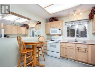 Photo 10: 2675 Pine Avenue Unit# 1 in Lumby: House for sale : MLS®# 10310817
