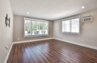 Photo 8: 31 2035 MARTENS Street in Abbotsford: Poplar Manufactured Home for sale in "Maplewood Estates" : MLS®# R2344599