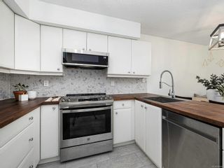 Photo 5: 3 30 Montreal St in Victoria: Vi James Bay Row/Townhouse for sale : MLS®# 888549