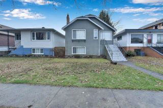 Photo 2: 4230 PENDER Street in Burnaby: Willingdon Heights House for sale (Burnaby North)  : MLS®# R2748777