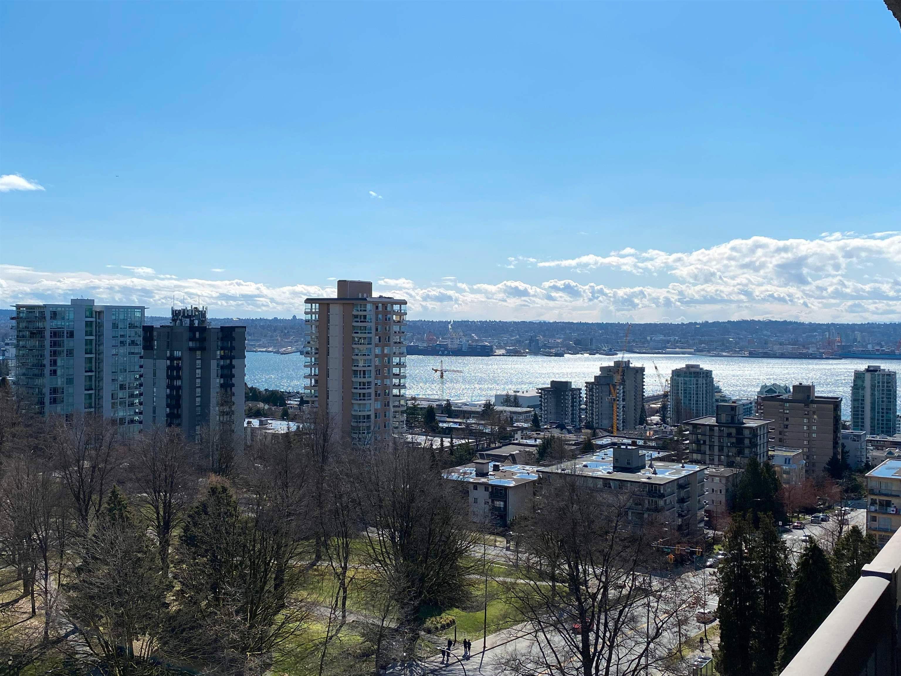 Main Photo: 1501 114 W KEITH Road in North Vancouver: Central Lonsdale Condo for sale in "ASHBY HOUSE" : MLS®# R2679977