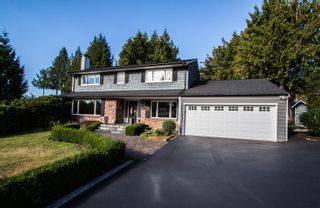 Photo 1: 4032 RIPPLE Road in West Vancouver: Bayridge House for sale : MLS®# R2838697