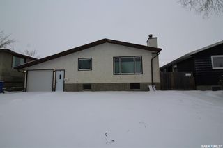 Photo 1: 1212 109th Street in North Battleford: Paciwin Residential for sale : MLS®# SK878759