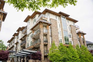 Photo 2: 214 2465 WILSON Avenue in Port Coquitlam: Central Pt Coquitlam Condo for sale in "ORCHID RIVERSIDE" : MLS®# R2694830