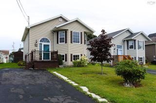 Photo 1: 16 Vicky Crescent in Eastern Passage: 11-Dartmouth Woodside, Eastern P Residential for sale (Halifax-Dartmouth)  : MLS®# 202221949