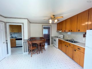 Photo 3: 278 Shore Road in Mersey Point: 406-Queens County Residential for sale (South Shore)  : MLS®# 202214889