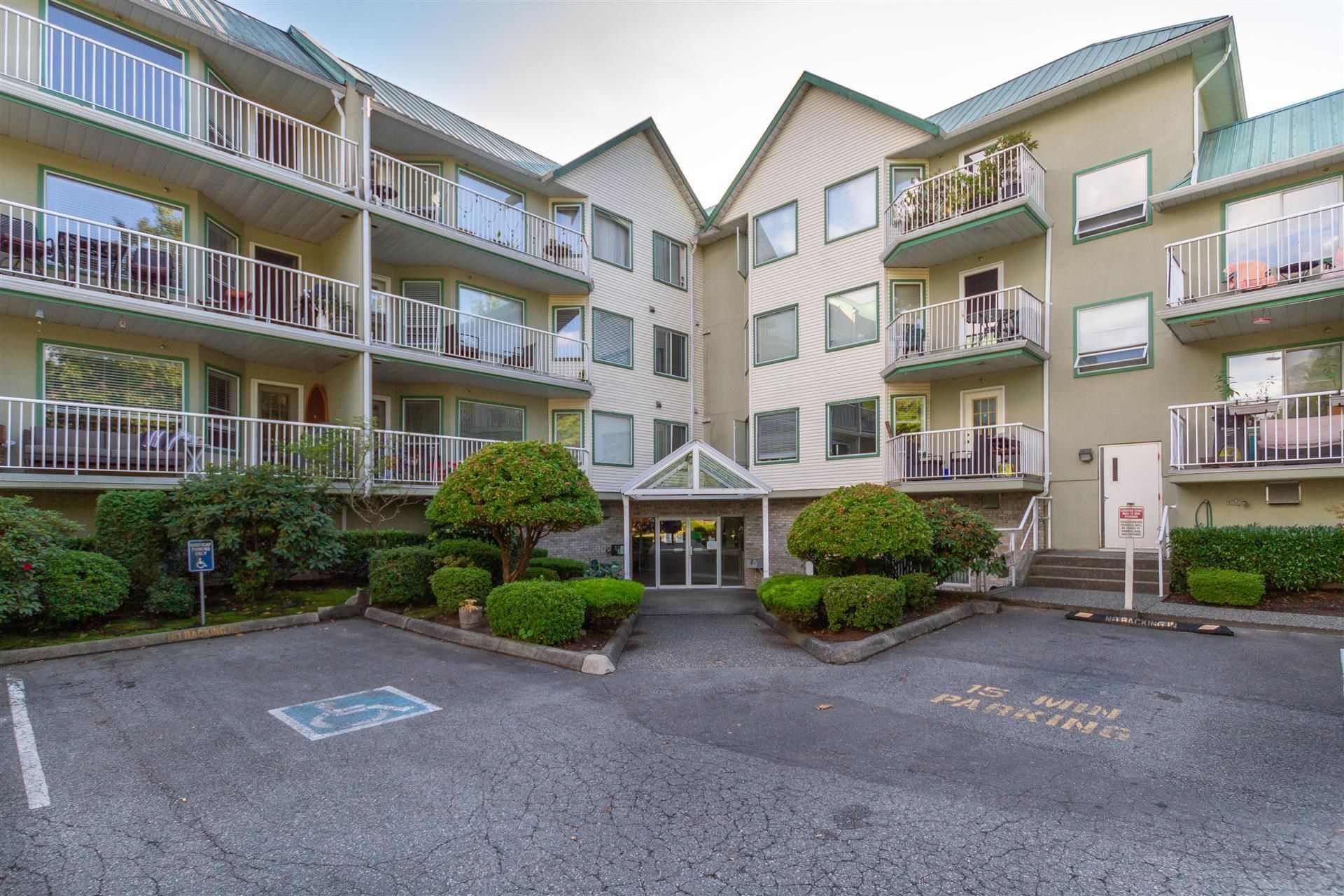Main Photo: 109 19236 FORD Road in Pitt Meadows: Central Meadows Condo for sale : MLS®# R2615829