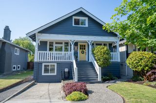 Photo 1: 1628 Burton Ave in Victoria: Vi Oaklands House for sale : MLS®# 932663