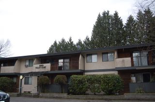 Photo 1: 305 33450 GEORGE FERGUSON Way in Abbotsford: Central Abbotsford Condo for sale in "Valley Ridge" : MLS®# R2249222