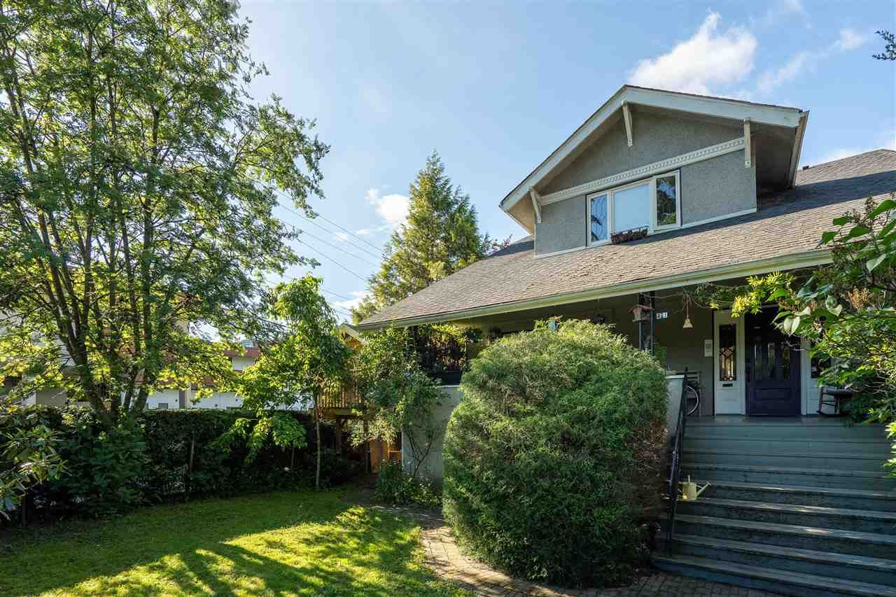 Main Photo: 481 W 17TH Avenue in Vancouver: Cambie House for sale in "Cambie Area" (Vancouver West)  : MLS®# R2482701