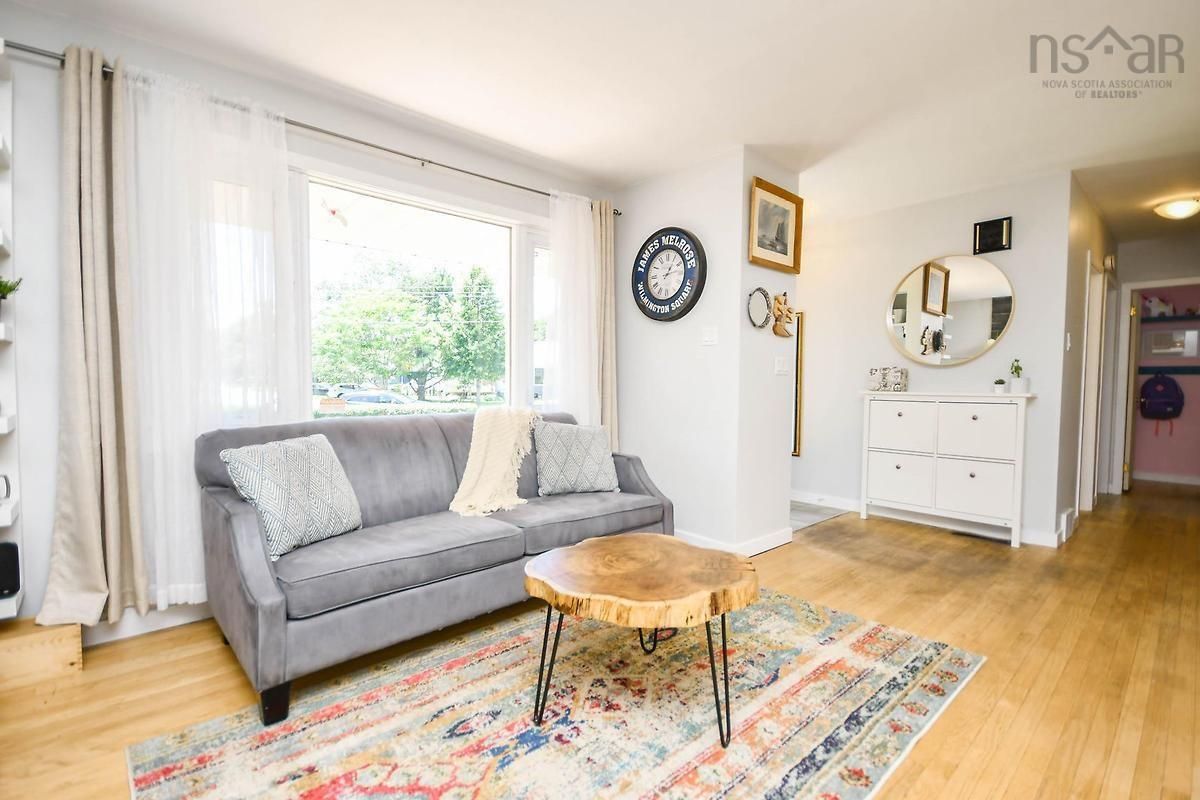 Photo 5: Photos: 14 Redwood Avenue in Fleming Heights: 8-Armdale/Purcell's Cove/Herring Residential for sale (Halifax-Dartmouth)  : MLS®# 202202422